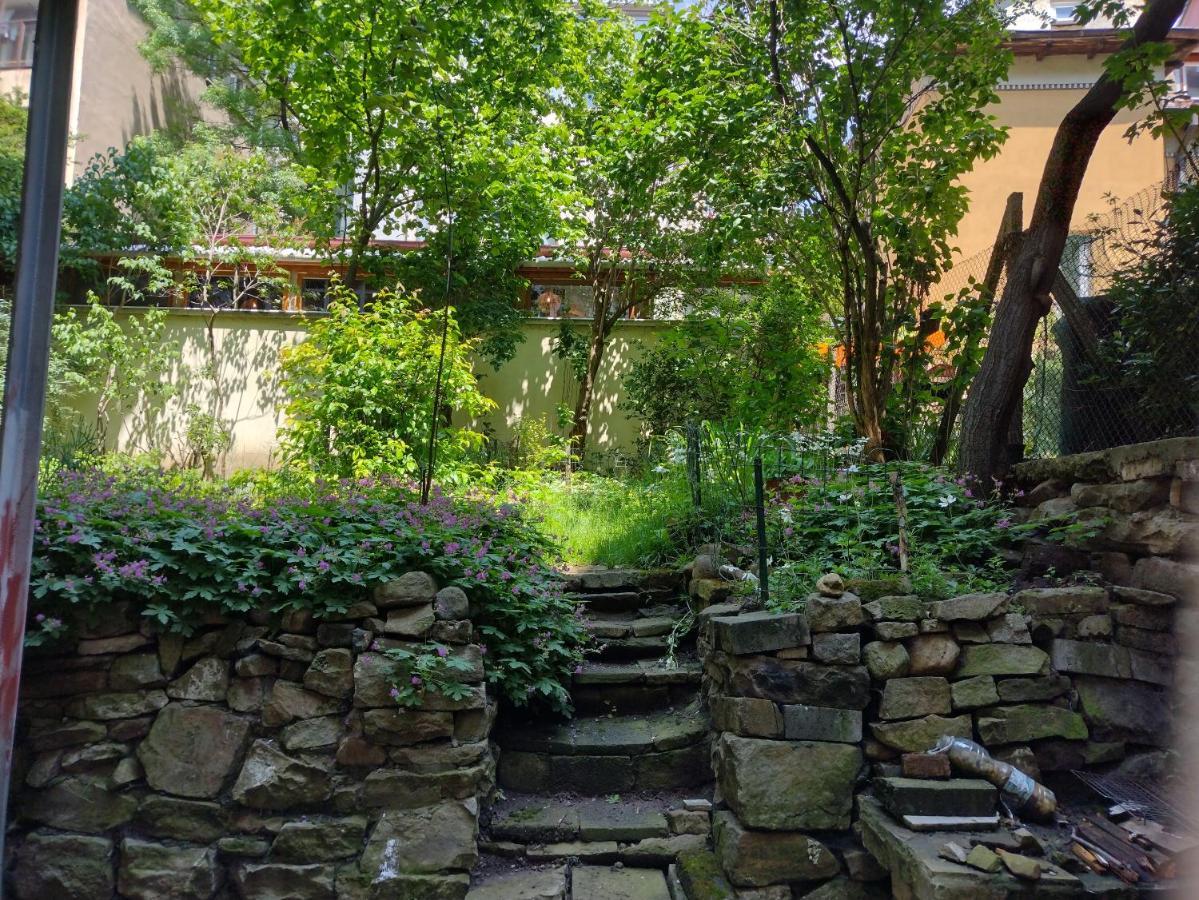 Charming Central Home With Garden Near Parking And Ndk Sofia Exteriör bild